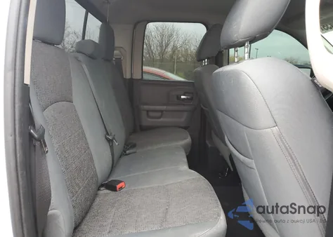 2016 Ram 1500 Slt z USA, uszkodzony, nr VIN 1C6RR7GT3GS293873